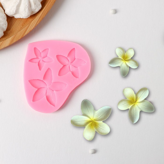 Молд "Плюмерия" 9х8х0,8см, цвет розовый .  9259423      