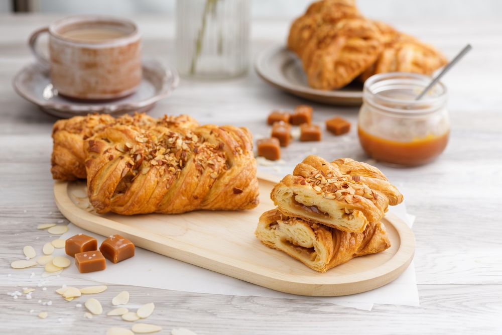 Косичка со вкусом солёной карамели (заморож.) (100гр *50шт/кор.) [5908]