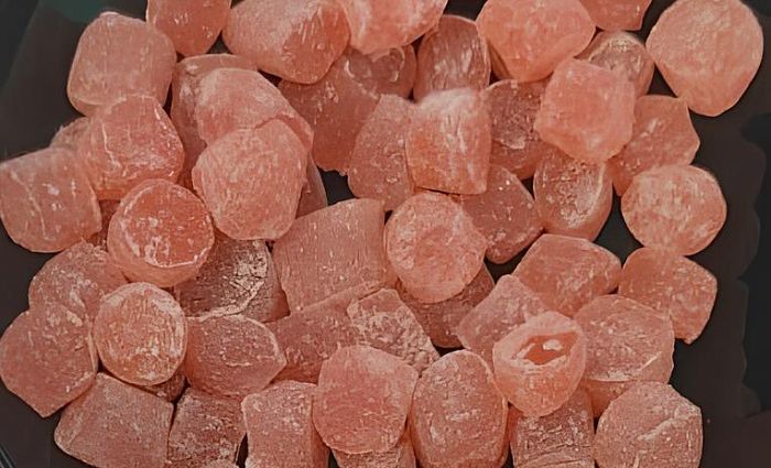 Полуфабрикат жевательный "Джелли ролс" клубники со сливками вкус 6/8, кор.5кг